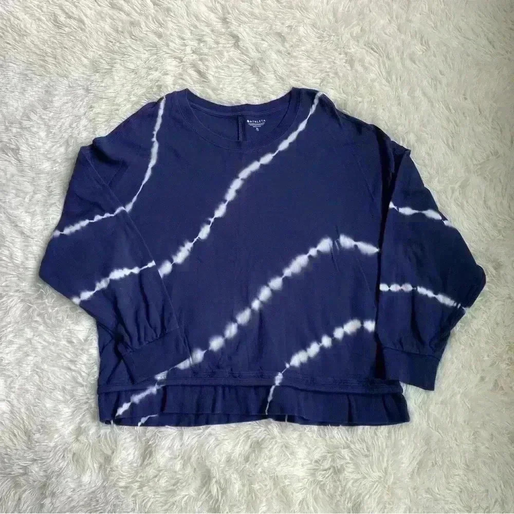 Athleta Sundown Sweatshirt.  Navy Blue with white.  Size XL.